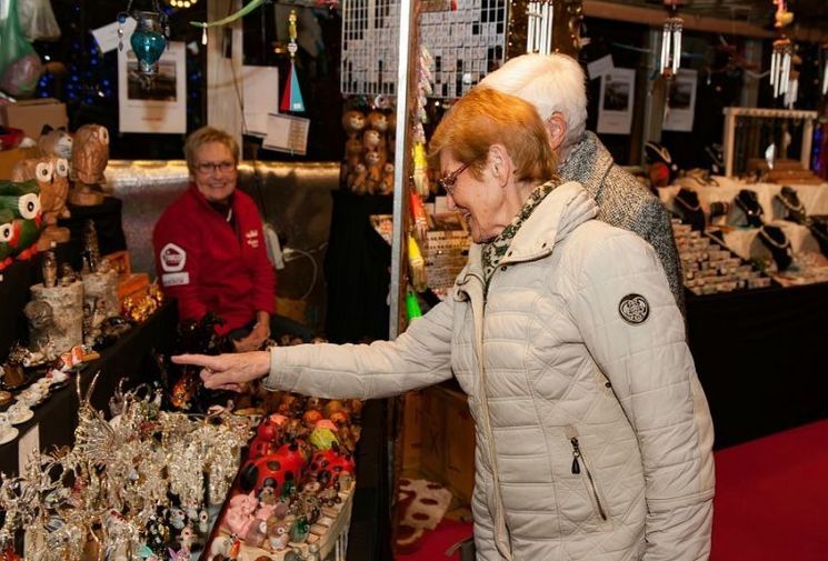 Afbeelding over Kerstmarkt