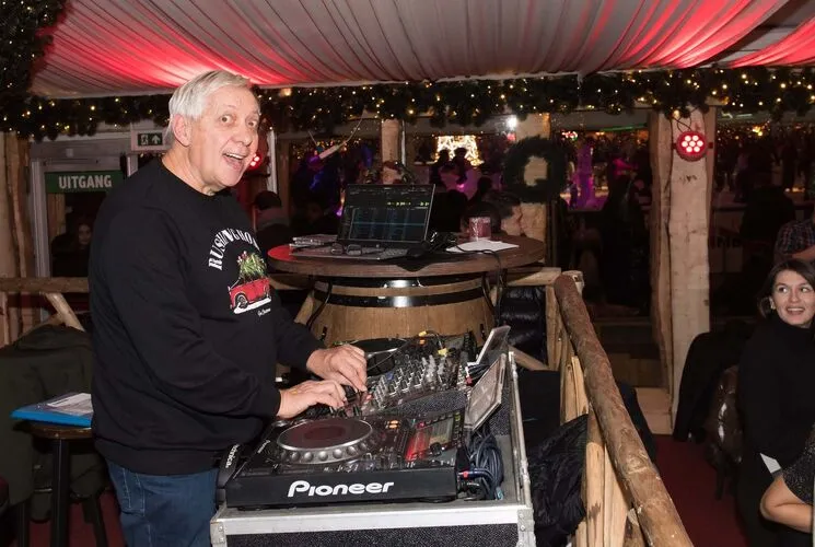 DJ Rikky!