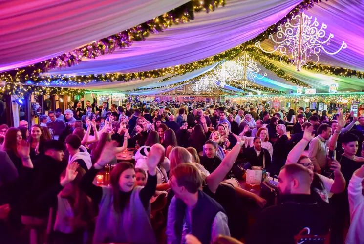 Party After Work in het Grand Café