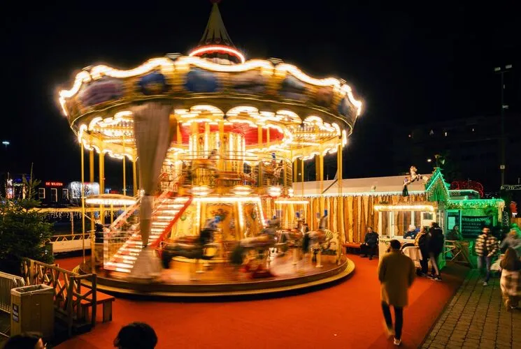 Grand Carrousel